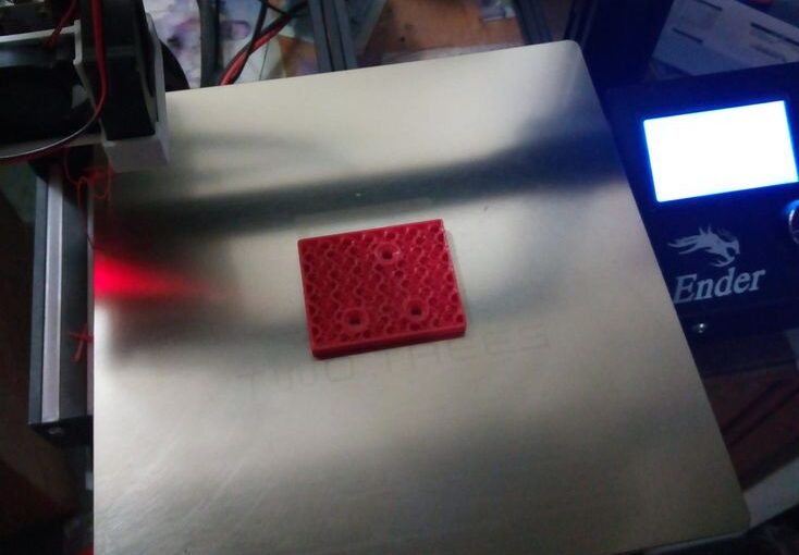 Minha impressora simplesmente parou de imprimir PLA, está imprimindo ABS e TPU perfeitamente mas PLA a impressão sempre para no meio nunca termina. Depois de verificar muito descobri que a causa é o famoso heat creep, a extrusora é a de fabrica. Alguma recomendação de peça para t